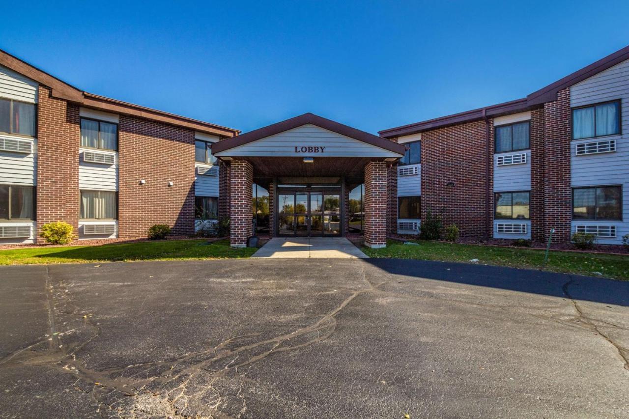 Motel 6-Saukville, Wi Exteriör bild
